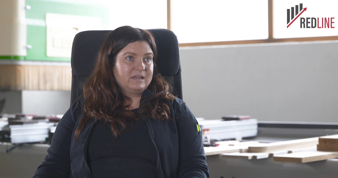 Sandra Schmalzgruber im Interview in der Möbelmanufaktur
